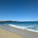 Superbe 3 pièces 4 étoiles Plein centre 70m du Port