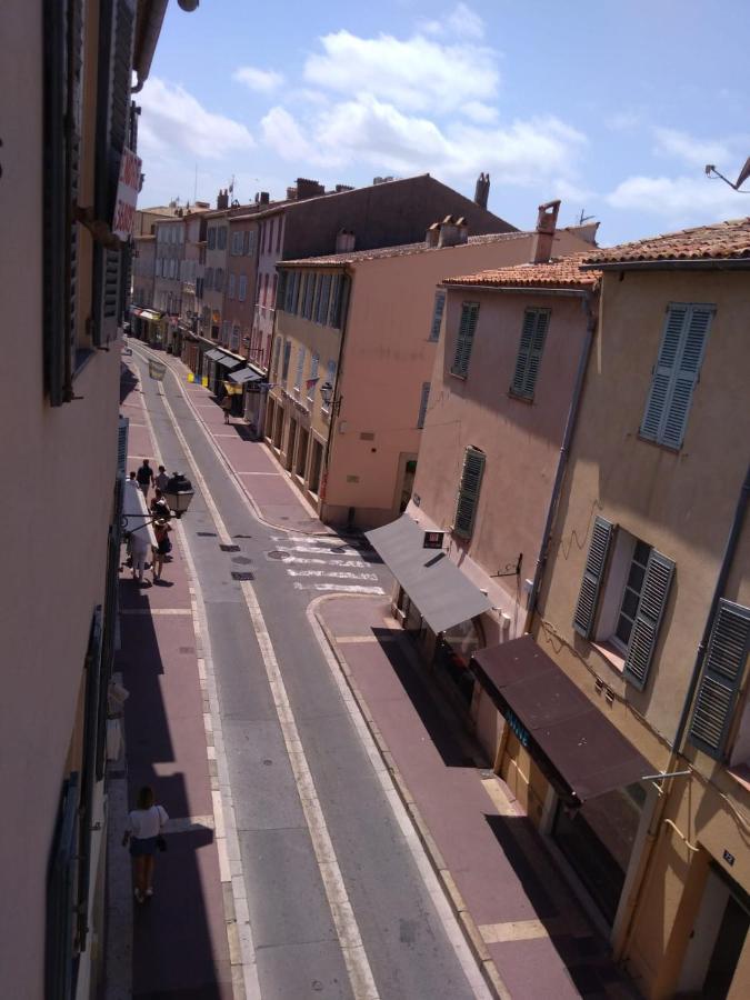 Superbe 3 Pièces 4 étoiles Plein Centre 70m Du Port *