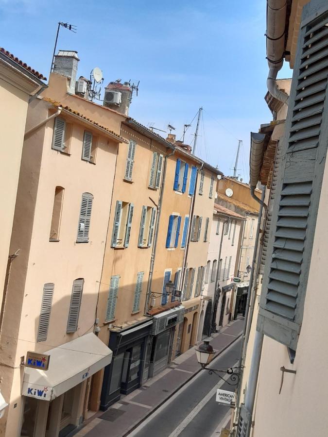 Superbe 3 Pièces 4 étoiles Plein Centre 70m Du Port