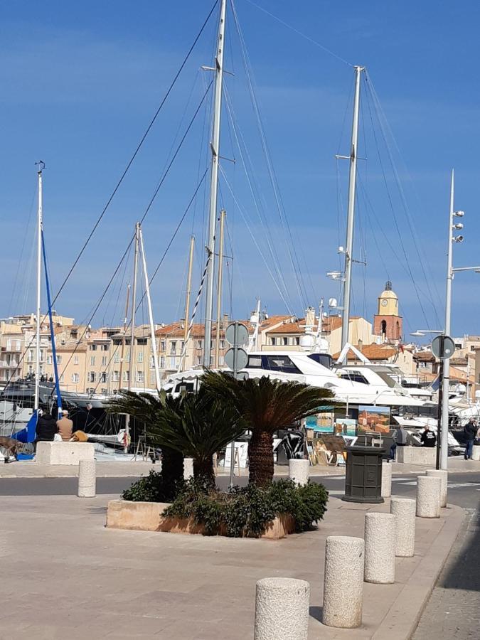 Superbe 3 Pièces 4 étoiles Plein Centre 70m Du Port Appartamento Saint-Tropez