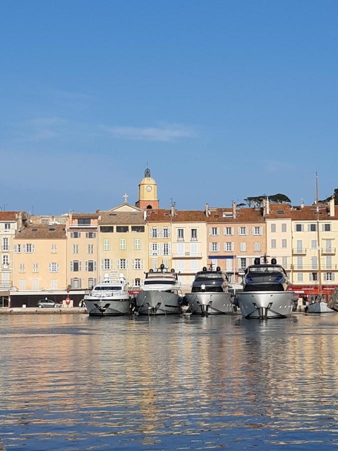 Superbe 3 Pièces 4 étoiles Plein Centre 70m Du Port *